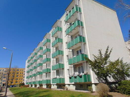 Wohnung zur Miete 330 € 3 Zimmer 60 m² 4. Geschoss frei ab 01.10.2025 Arnold-Zweig-Straße 126 Knieper West Stralsund / Knieper West 18435