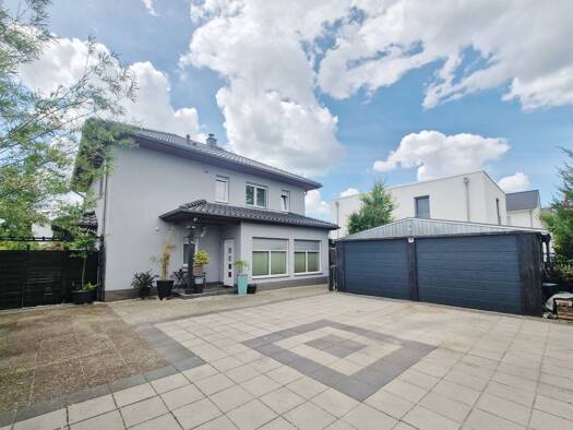 Einfamilienhaus zum Kauf 1.249.000 € 8 Zimmer 286 m² 750 m² Grundstück Falkensee 14612