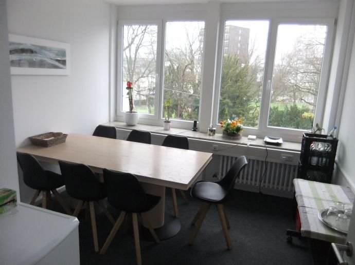 Büro-/Praxisfläche zur Miete 11 Zimmer 300 m²<br/>Bürofläche (Alt-) Siegen - Häusling Siegen 57072