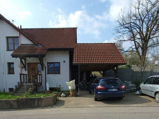Doppelhaushälfte zum Kauf 565.000 € 6 Zimmer 168 m² 524 m² Grundstück frei ab 01.09.2026 Bahnhofstraße 4 Hasel 79686