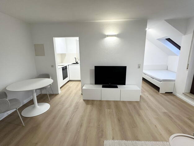 Wohnung zur Miete 690 € 1,5 Zimmer 35 m² Dachgeschoss, 3. Geschoss Markgröningen 71706