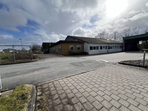 Bürofläche zur Miete 700 € 100 m² Bürofläche Harrislee 24995