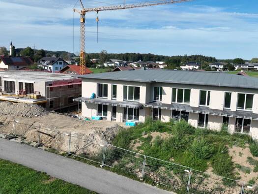 Wohnung zum Kauf - Erstbezug 523.000 € 4 Zimmer 92,2 m² 1. Geschoss Waldweg 8 Perwang am Grabensee 5166