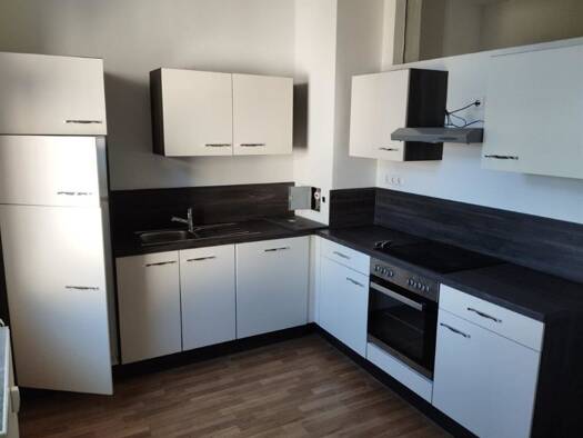 Wohnung zur Miete 495 € 3 Zimmer 84 m² 2. Geschoss frei ab sofort Große Weberstraße 15 Glauchau Glauchau 08371
