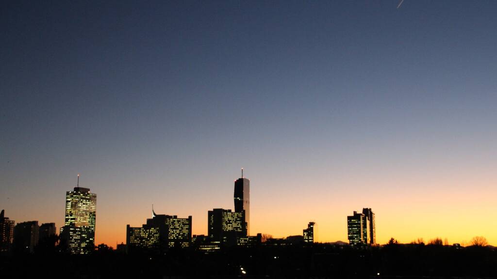 Wohnung zur Miete Wohnen auf Zeit 4.112 € 3 Zimmer 150 m² frei ab 21.02.2026 Wien 1220