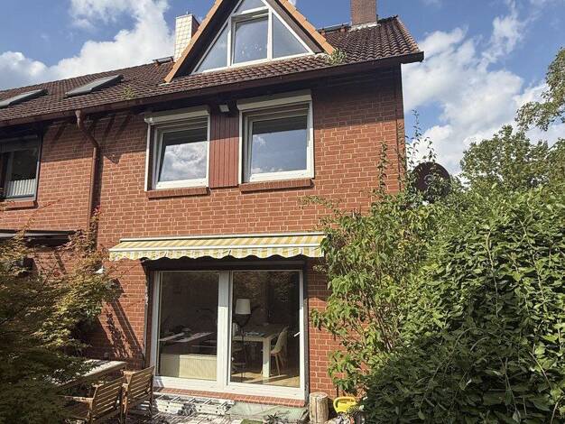 Reihenendhaus zur Miete 2.300 € 6,5 Zimmer 150 m² 400 m² Grundstück frei ab 01.10.2026 Tunnkoppelring 55 a Volksdorf Wandsbek 22359