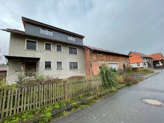 Haus zum Kauf 65.000 € 4 Zimmer 116 m² 1.731 m² Grundstück Röhrda Ringgau 37296