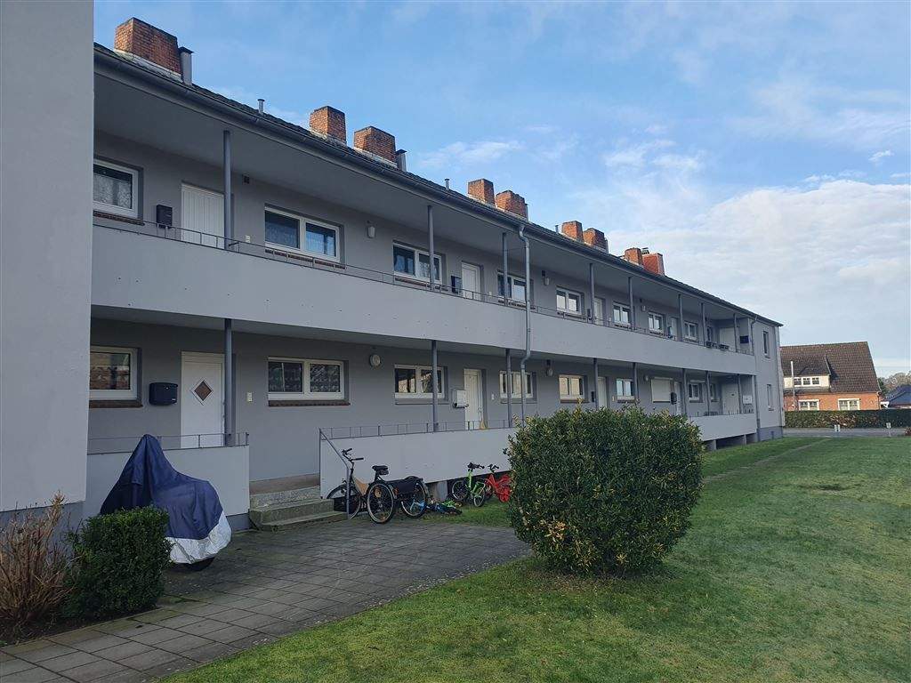 Immobilie in Hohenlockstedt - vermietete 3-Zimmerwohnung mit Gartenanteil in familienfreundlicher Lage zu verkaufen - Bild 1