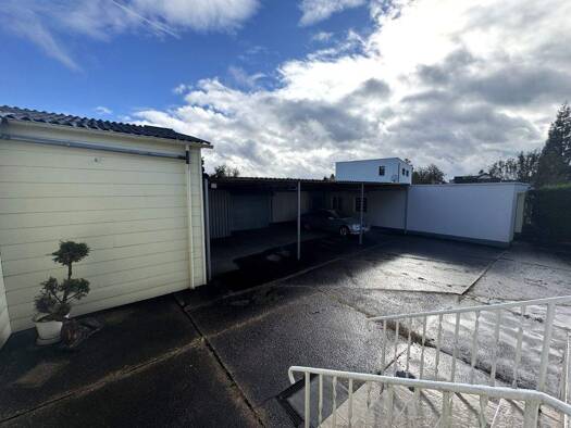 Haus zum Kauf 650.000 € 7 Zimmer 172 m² 987 m² Grundstück Würmersheim Durmersheim / Würmersheim 76448