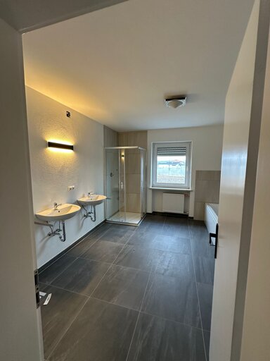 Wohnung zur Miete 1.050 € 4 Zimmer 115 m² 1. Geschoss frei ab sofort Richard-Wagner-Str. 1 Ampfing Ampfing 84539