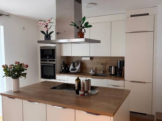 Wohnung zur Miete 1.720 € 4 Zimmer 116 m² Geschoss 1/2 frei ab 01.04.2026 Aachen 52072