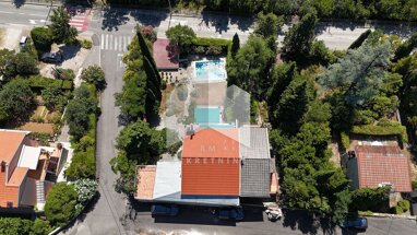 Haus zum Kauf 1.050.000 € 8 Zimmer 320 m² 650 m² Grundstück Crikvenica center 51260