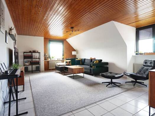Wohnung zur Miete 800 € 4,5 Zimmer 110 m² 2 Geschosse frei ab 01.11.2026 Allersberg Allersberg 90584