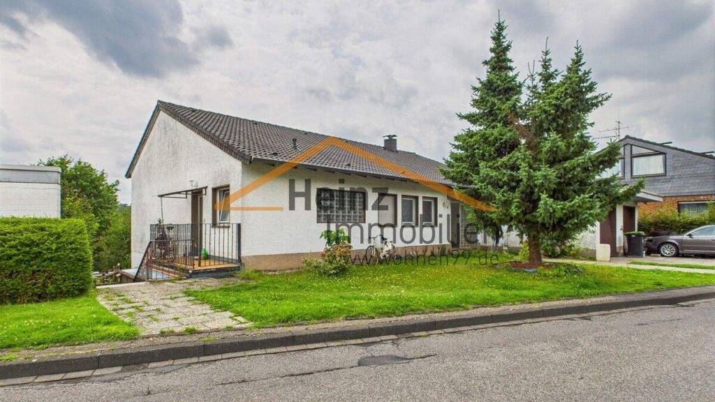 Mehrfamilienhaus zum Kauf 570.000 € 7 Zimmer 201,2 m² 775 m² Grundstück Voiswinkel Odenthal 51519