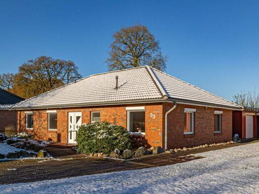 Bungalow zum Kauf 380.000 € 3 Zimmer 114,2 m² 1.230 m² Grundstück frei ab sofort Alt Duvenstedt 24791