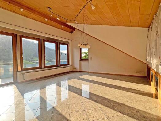 Mehrfamilienhaus zum Kauf 14 Zimmer 325 m² 1.308 m² Grundstück Simonswald 79263