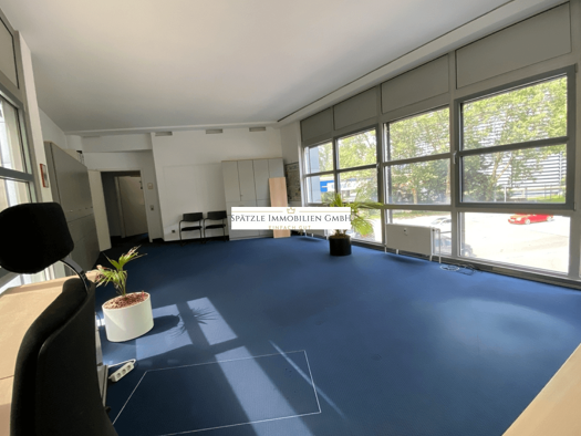 Bürogebäude zum Kauf 2.650.000 € 1.000 m² Bürofläche Ost Stuttgart 70188