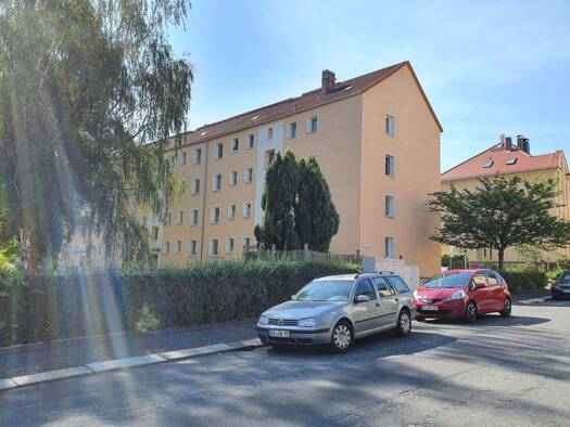 Wohnung zur Miete 368 € 3 Zimmer 59,3 m² frei ab sofort Carpzovstraße 9 c Zittau 02763
