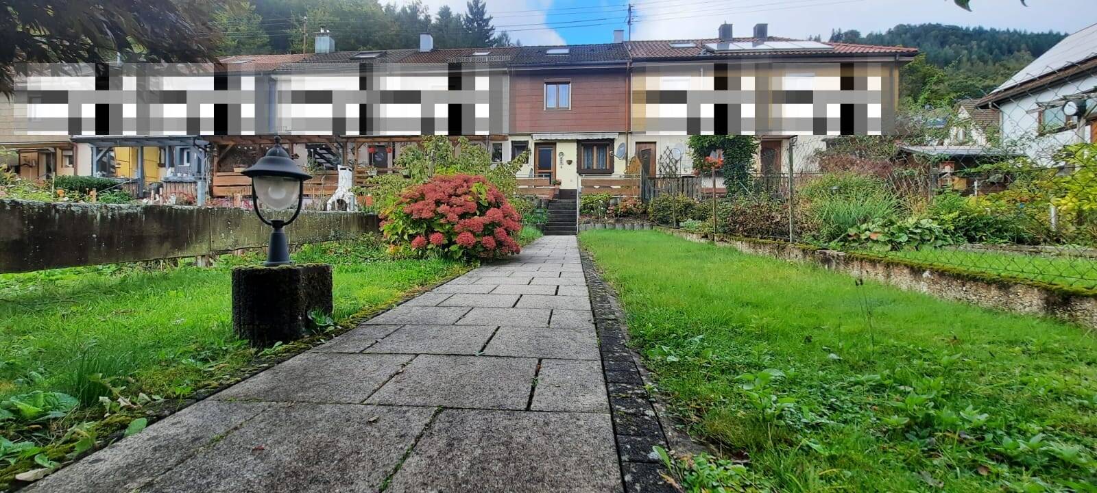 Haus zum Kauf 272.500 € 4 Zimmer 88 m²<br/>Wohnfläche 288 m²<br/>Grundstück ab sofort<br/>Verfügbarkeit Waldstr. 24 Calmbach Bad Wildbad 75323