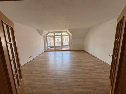 Wohnung zur Miete 588 € 3 Zimmer 98 m² 2. Geschoss Börsenstraße 44 Innenstadt Wilhelmshaven 26382