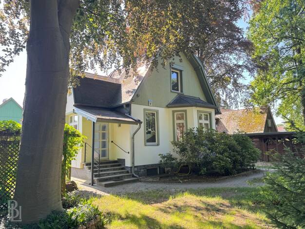 Einfamilienhaus zum Kauf 350.000 € 4 Zimmer 89 m² 695 m² Grundstück Vorstadt Strausberg 15344