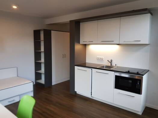 Wohnung zur Miete 450 € 1 Zimmer 26 m² 2. Geschoss frei ab sofort Innenstadt Erlangen 91054