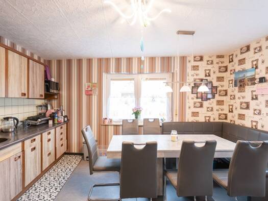 Bauernhaus zum Kauf 165.000 € 6 Zimmer 117 m² 358 m² Grundstück Thulba Oberthulba 97723