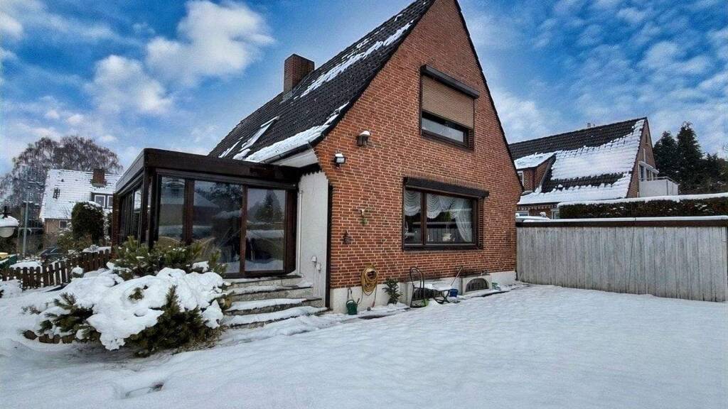 Doppelhaushälfte zum Kauf 225.000 € 2,5 Zimmer 77,4 m² 280 m² Grundstück Fleestedt Seevetal 21217