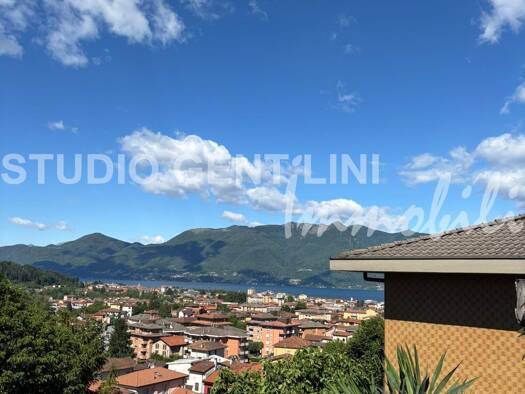 Mehrfamilienhaus zum Kauf 450.000 € 6 Zimmer 218 m² Via P. Tolini 18 Luino 21016