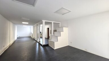 Bürofläche zur Miete 9,90 € 1 Zimmer 58 m² Bürofläche teilbar ab 58 m² Neuruppin Neuruppin 16816