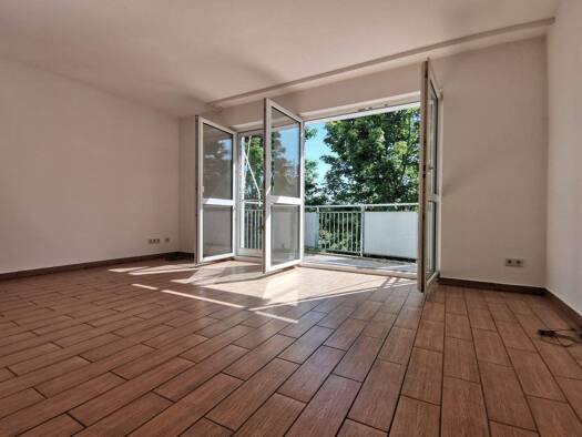 Wohnung zur Miete 950 € 3 Zimmer 81,2 m² Geschoss 1/2 frei ab sofort Buchfinkenweg 56 Wahren Leipzig 04159