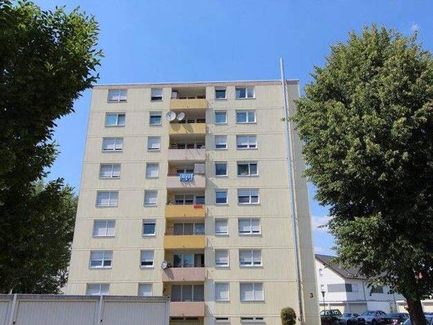 Wohnung zur Miete 730 € 3 Zimmer 77,2 m² 5. Geschoss frei ab 22.04.2026 Kurpfalzstr. 3 St Ilgen Leimen 69181