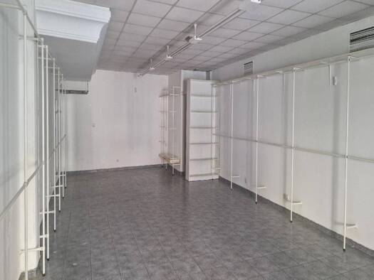 Verkaufsfläche zum Kauf 49.000 € 79 m² Verkaufsfläche Paz 4 Avilés 33402