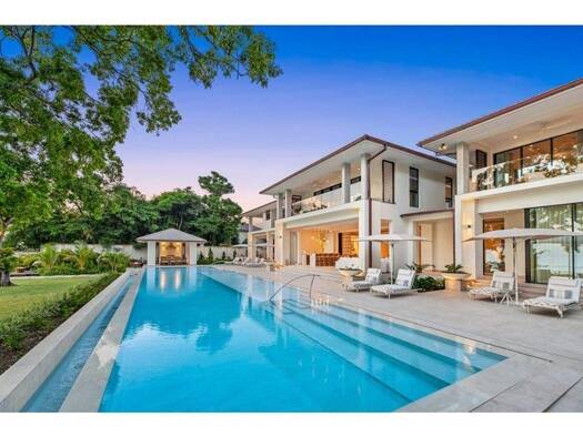 Haus zum Kauf 21.469.900 € 1.117 m² Holetown