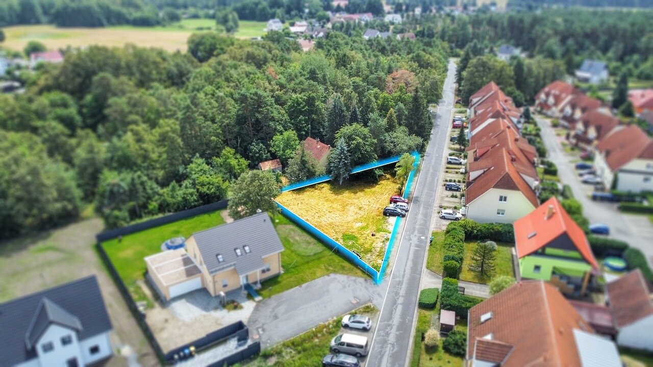 Grundstück zum Kauf 47.000 € 1.012 m²<br/>Grundstück Neue Straße Bröthen / Michalken Hoyerswerda 02977