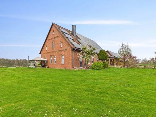Mehrfamilienhaus zum Kauf 699.000 € 21 Zimmer 461,7 m² 13.963 m² Grundstück Deinweg 6 Loccum Rehburg-Loccum 31547