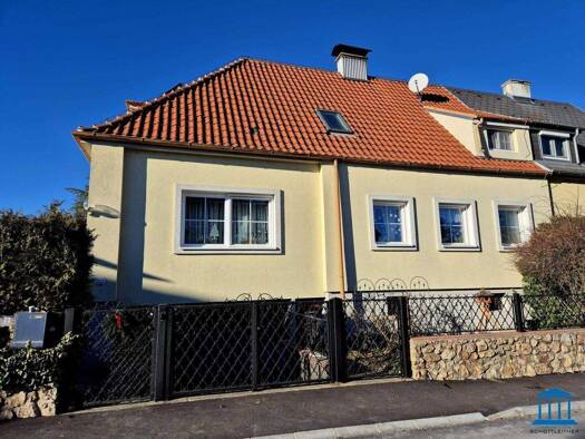 Haus zum Kauf 478.000 € 7 Zimmer 722 m² Grundstück Wiener Neustadt 2700