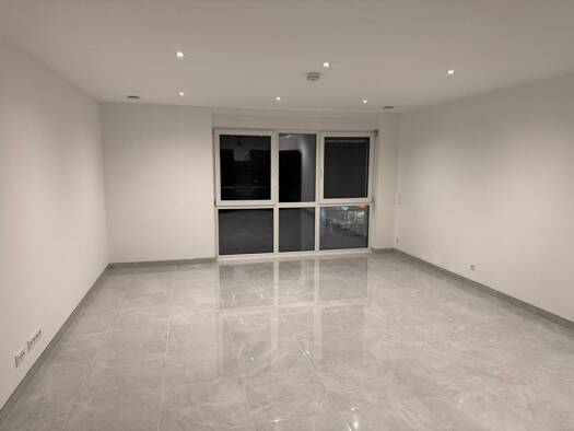 Wohnung zur Miete 560 € 1 Zimmer 42,4 m² Geschoss 2/3 frei ab sofort Mainzer Straße 76 Idar-Oberstein 55743