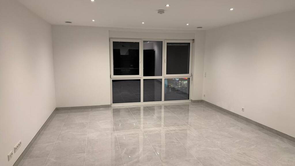 Wohnung zur Miete 560 € 1 Zimmer 42,4 m² Geschoss 2/3 frei ab sofort Mainzer Straße 76 Idar-Oberstein 55743