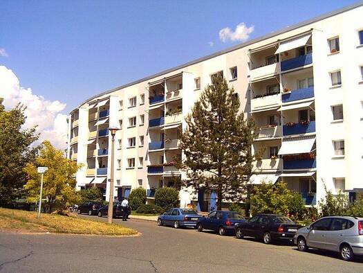 Wohnung zum Kauf 49.000 € 3 Zimmer 69 m² Lusan Gera 07549