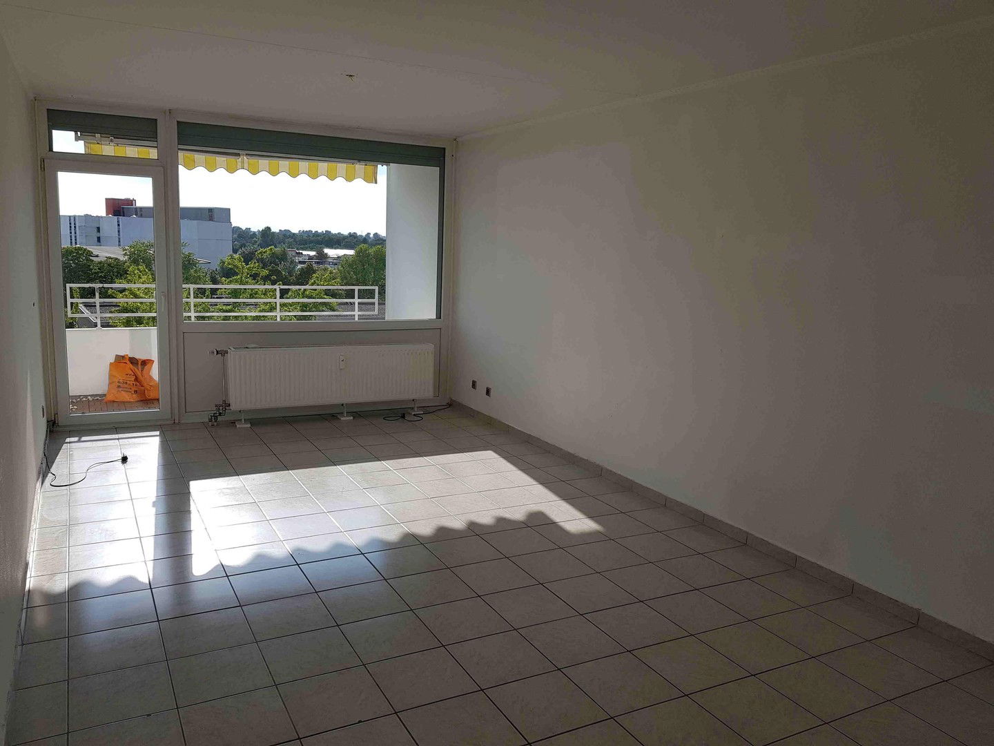 Wohnung zum Kauf provisionsfrei 154.900 € 2 Zimmer 62 m²<br/>Wohnfläche 5.<br/>Geschoss Am Goldberg 110 Norf Neuss 41469