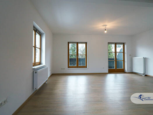 Maisonette zum Kauf 399.000 € 3 Zimmer 90 m² 1. Geschoss Bernau Bernau am Chiemsee 83233
