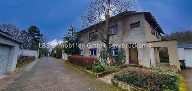 Mehrfamilienhaus zum Kauf 235.000 € 7 Zimmer 161,8 m² 668 m² Grundstück frei ab sofort Stadtmitte Völklingen 66333
