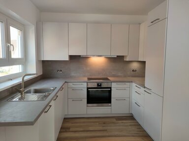 Wohnung zur Miete 1.250 € 4 Zimmer 90 m² 2. Geschoss Altstadt Kirkel 66459