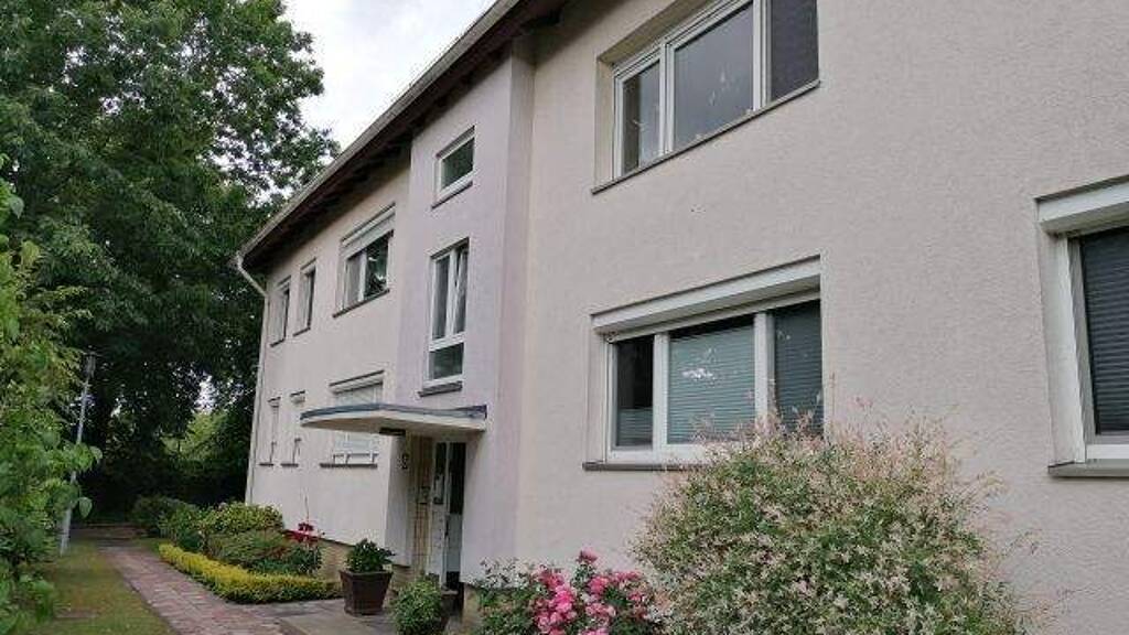 Wohnung zum Kauf 99.000 € 3 Zimmer 85,8 m² Lehe Bremerhaven 27580