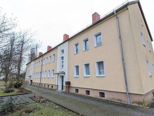 Wohnung zur Miete 420 € 2 Zimmer 57,3 m² EG Grazer Straße 7 Spremberg 03130