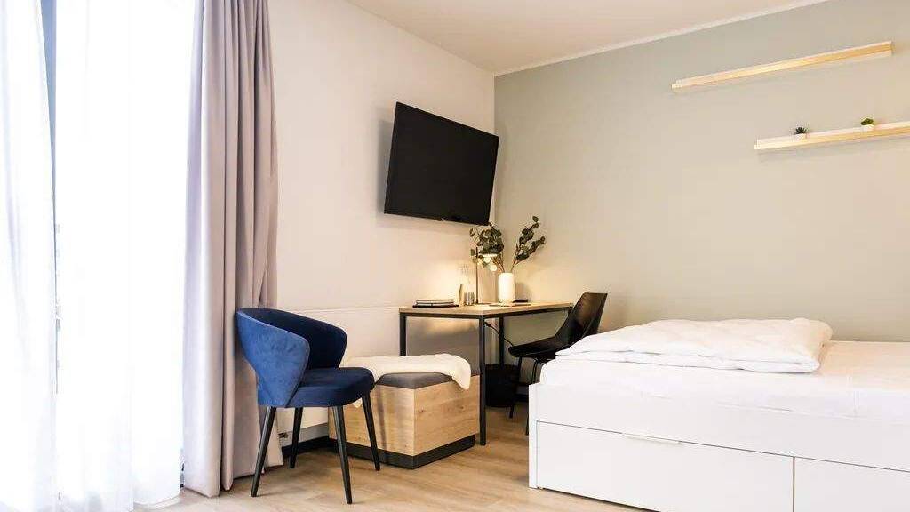 Studio zur Miete 1.849 € 1 Zimmer 27 m² frei ab sofort Pestalozzistraße 5-8 Pankow Berlin 13187