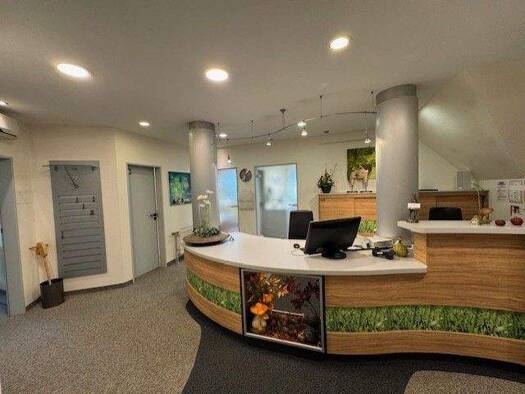 Büro zur Miete 1.900 € 5 Zimmer 107 m² Bürofläche Sehnde 31319