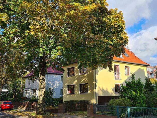 Mehrfamilienhaus zum Kauf provisionsfrei 660.000 € 7 Zimmer 182 m² 611 m² Grundstück Alt-Langenhagen Langenhagen 30853