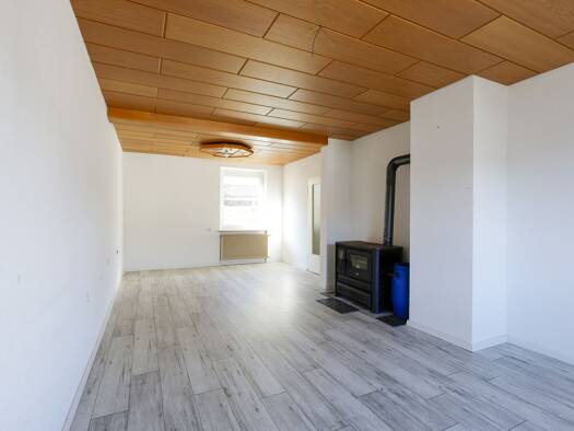 Doppelhaushälfte zum Kauf 239.000 € 7,5 Zimmer 133 m² Ebingen Albstadt-Ebingen 72458